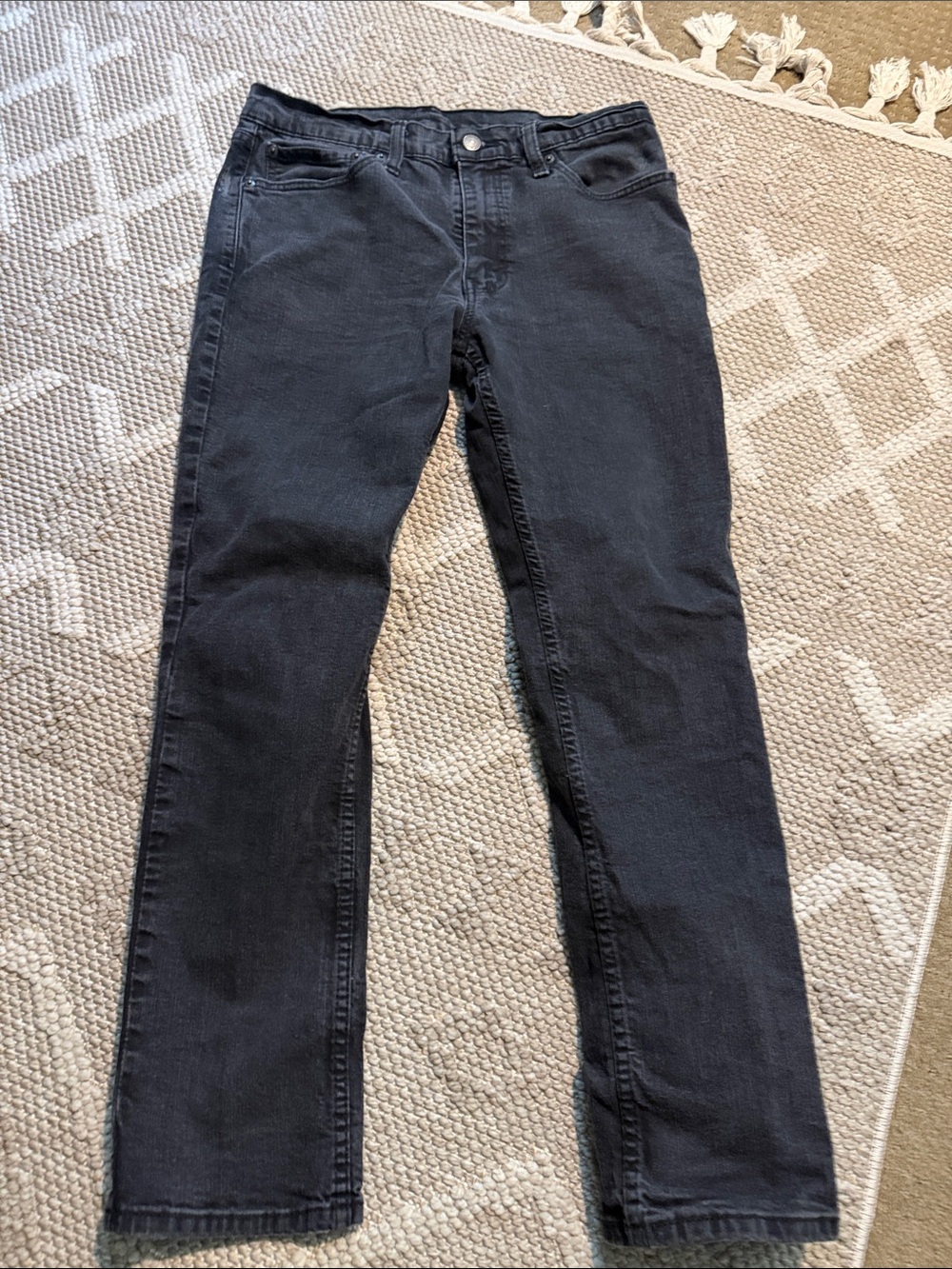 Levi's Slim Straight Jeans in Black